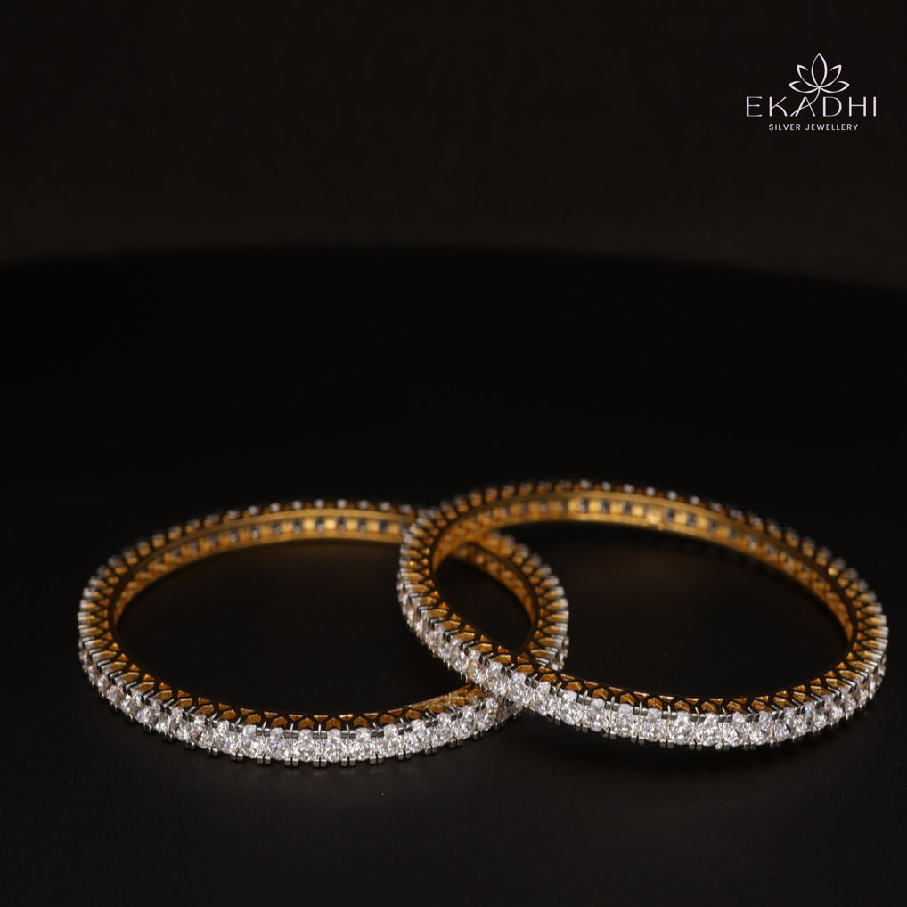 HJ10650 -  Premium CZ Stone Silver Bangles