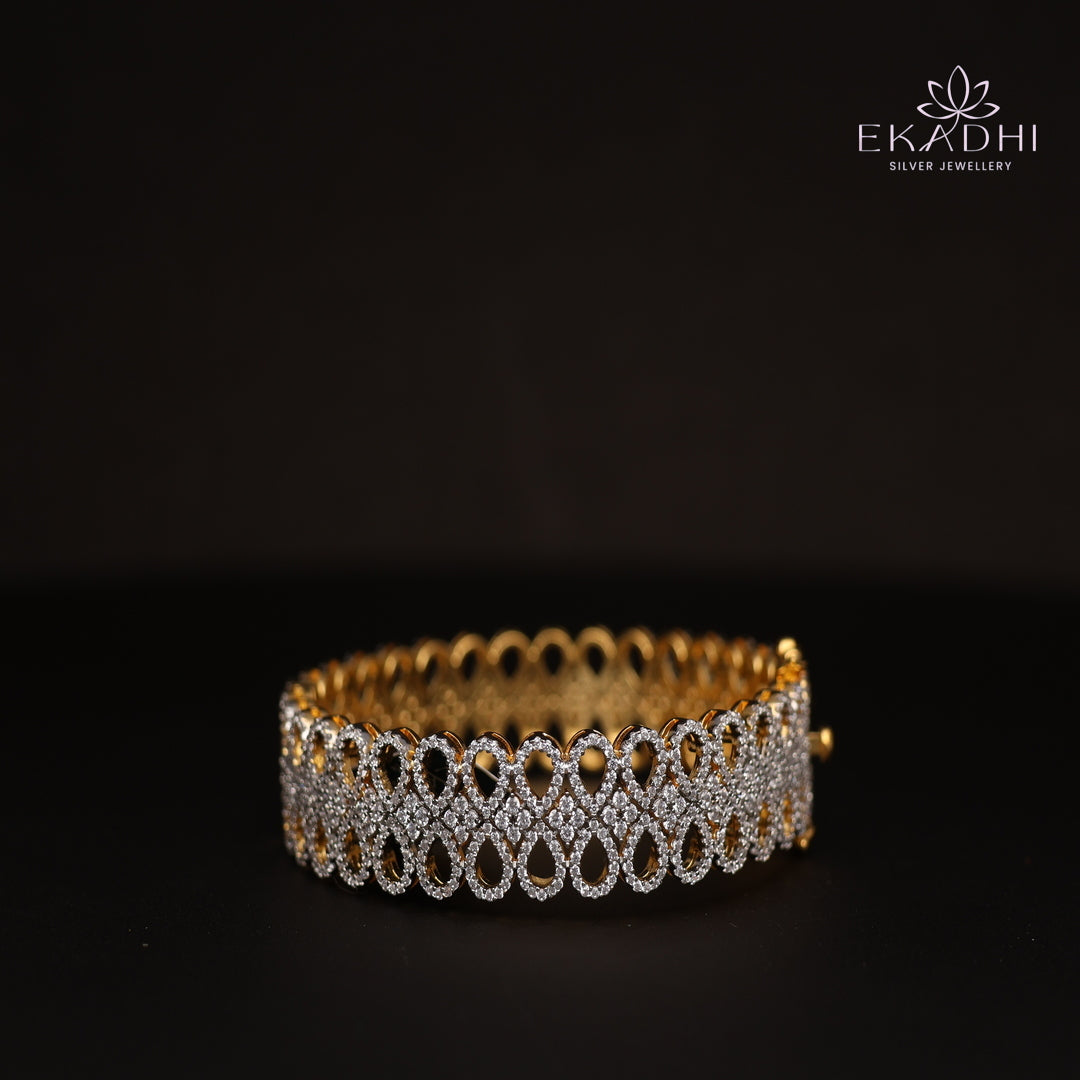 HJ10654 -  Premium CZ Stone Silver Bangle
