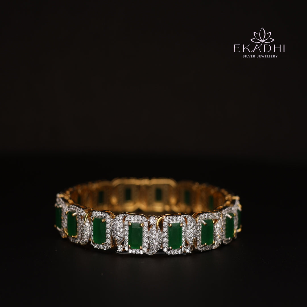 HJ10663 -  Premium CZ Stone Silver Bangle