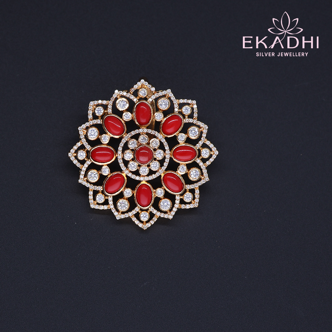 HJ11608 – Red CZ Pendant with Traditional Appeal