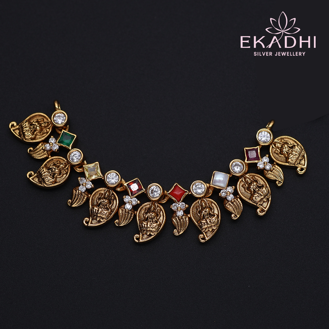 HJ11624 - Nakshi Black Bead Pendant