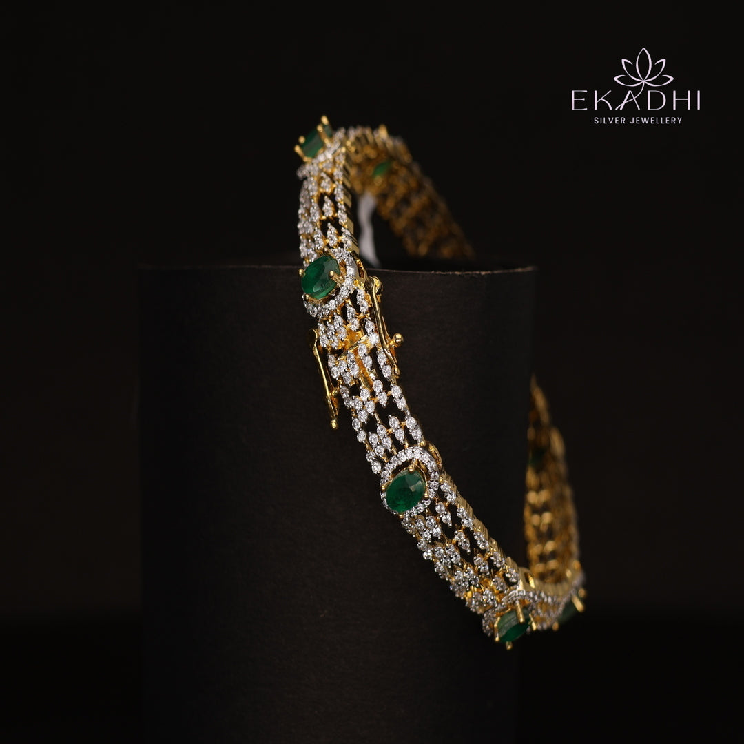 HJ11718 - Premium CZ Stone Silver Bangle