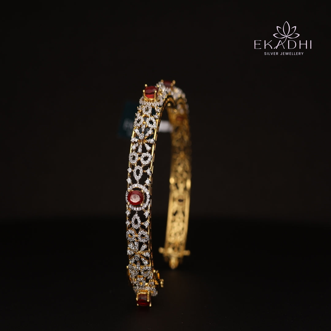 HJ11719 - Premium CZ Stone Silver Bangle