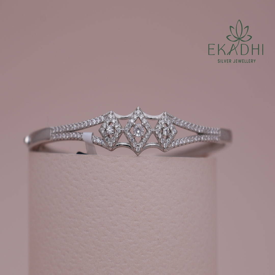 HJ11746-CZ Kada