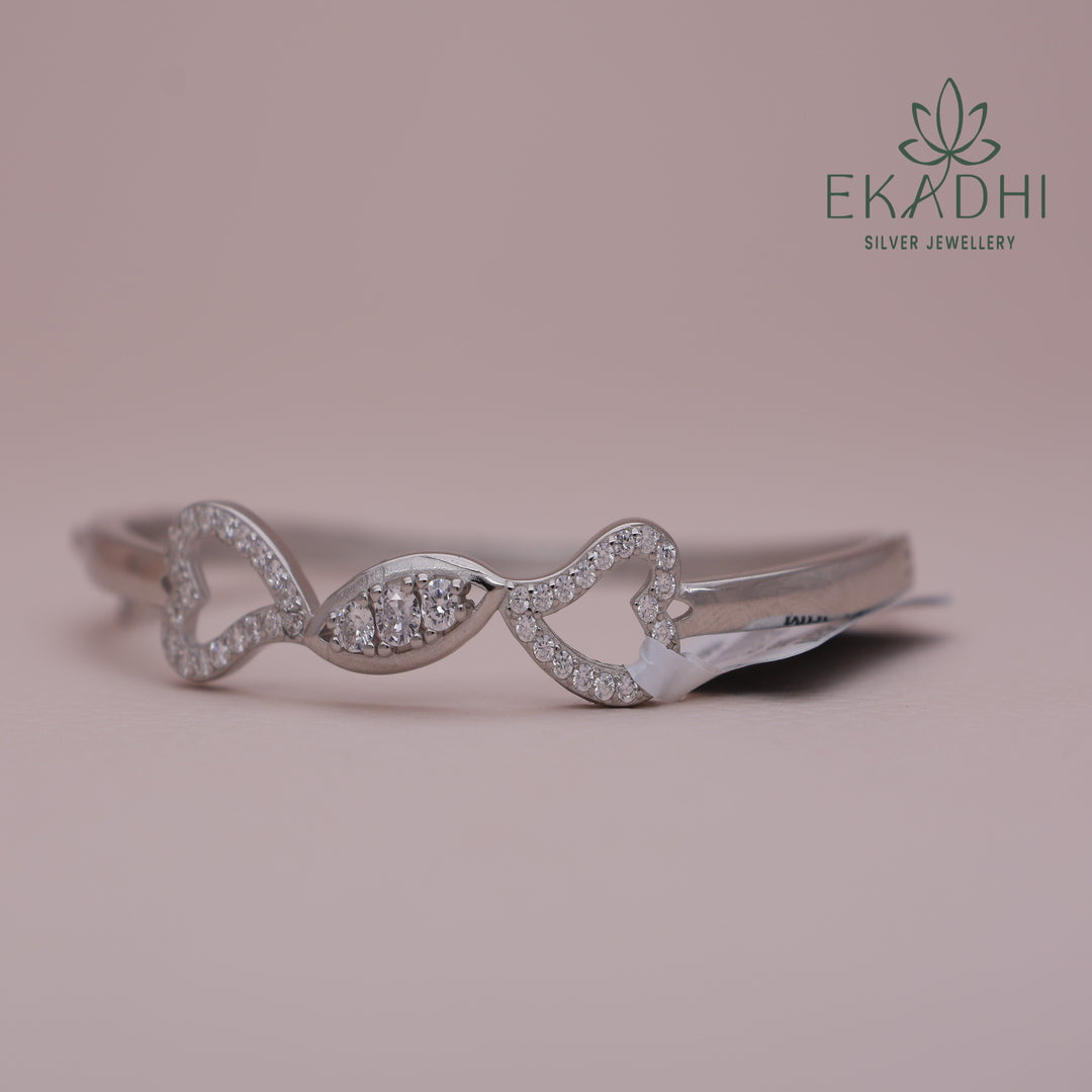 HJ11748- CZ Kada