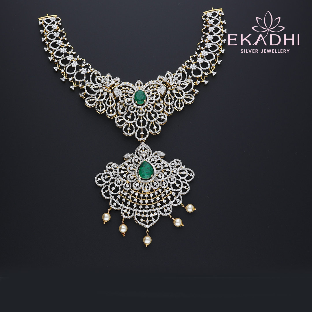 HJ11810 – Short Premium CZ Necklace