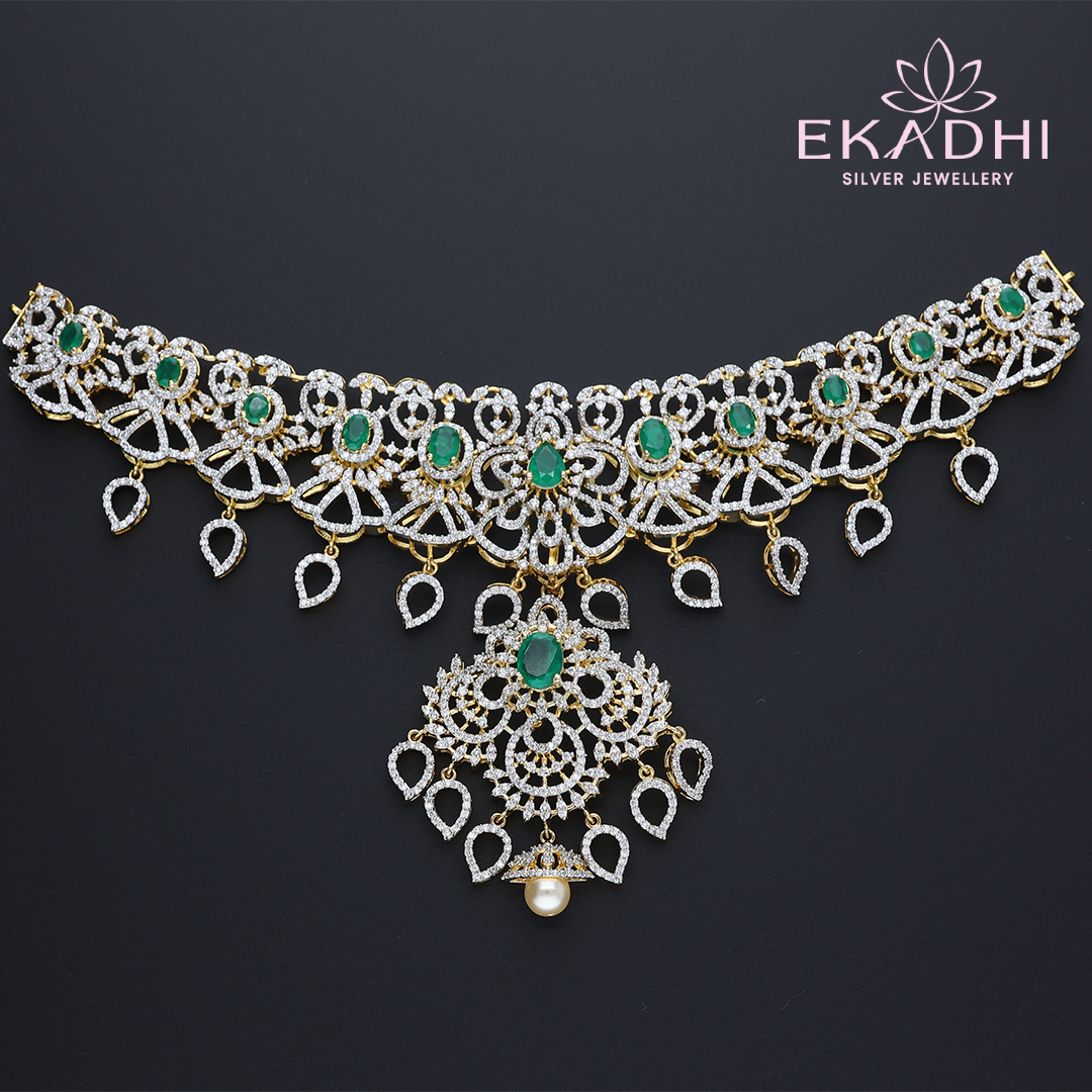 HJ11828 – Elegant Detailed CZ Choker