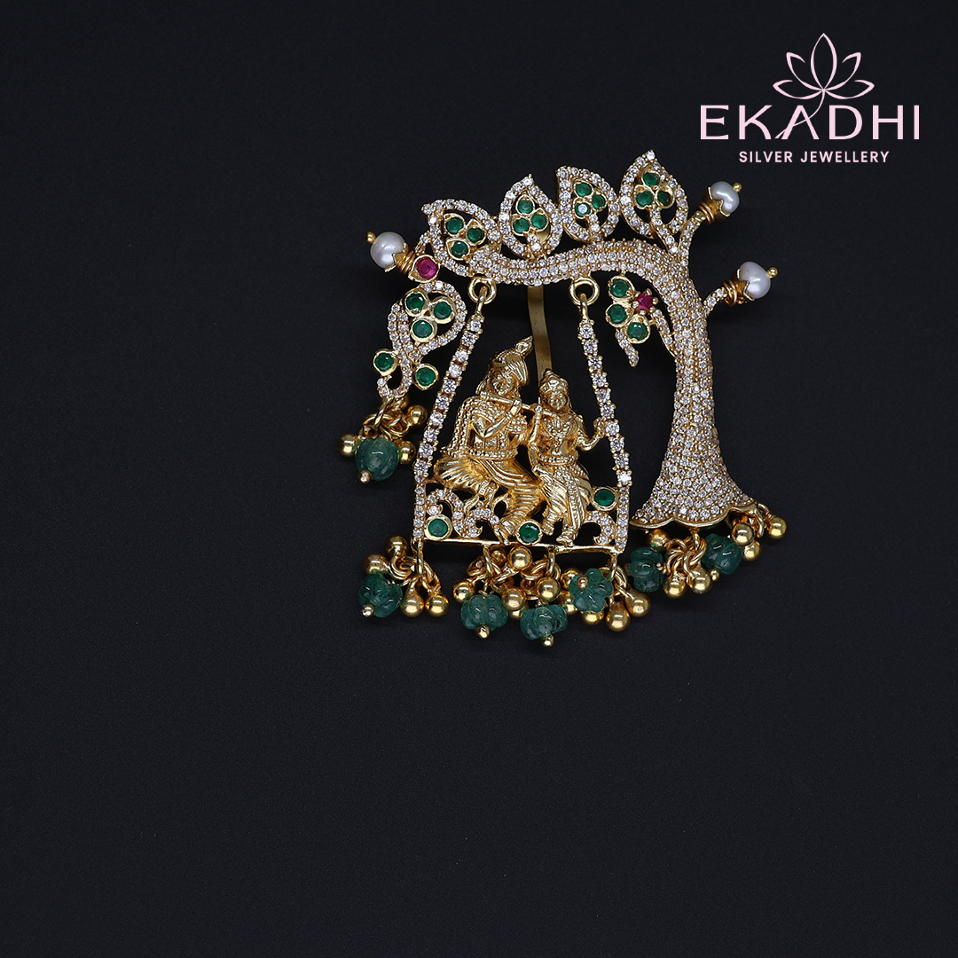 HJ12004 – Swing Style CZ Pendant with Detailed Finish