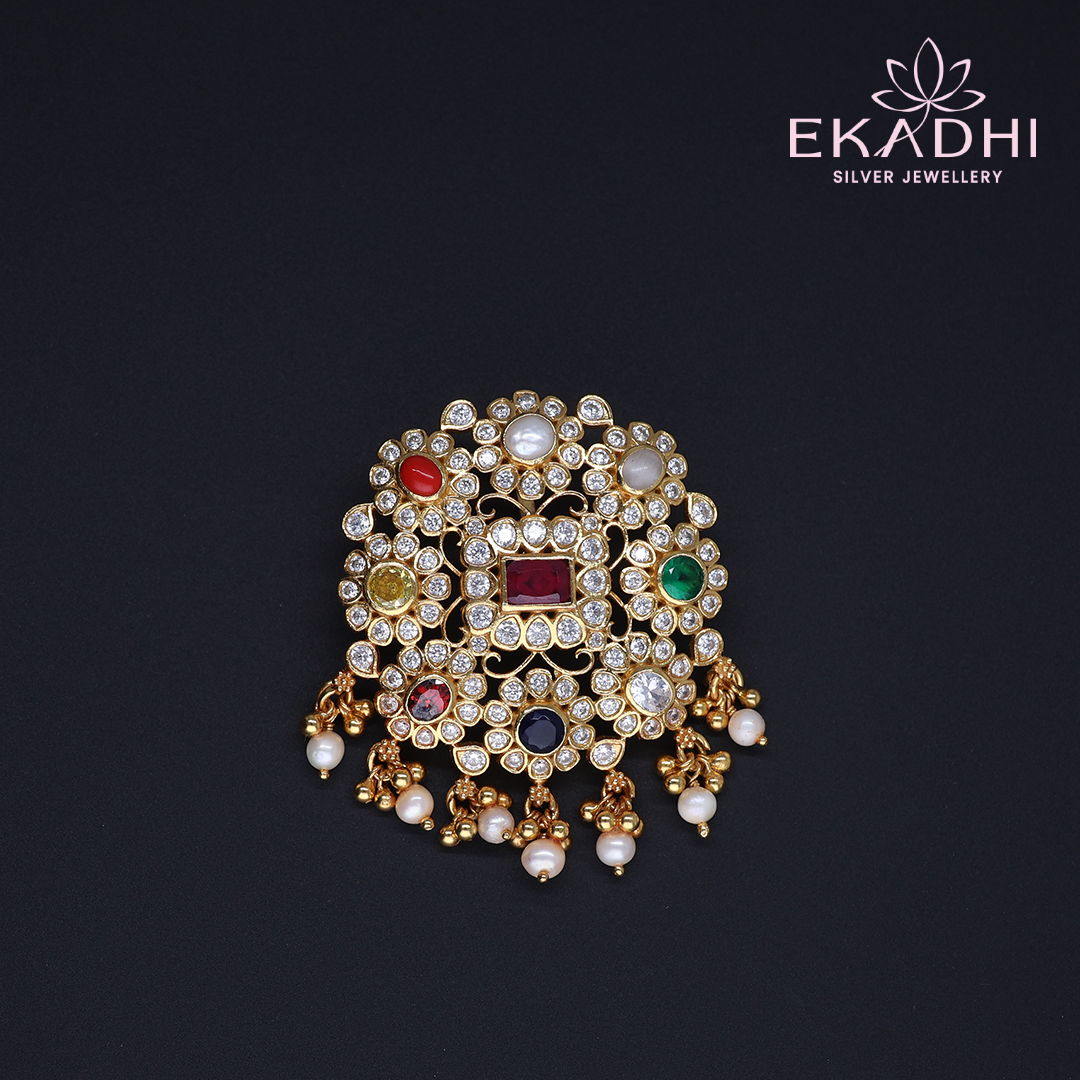 HJ12007 – Colour Stone Pendant in Simple Nakshi Style