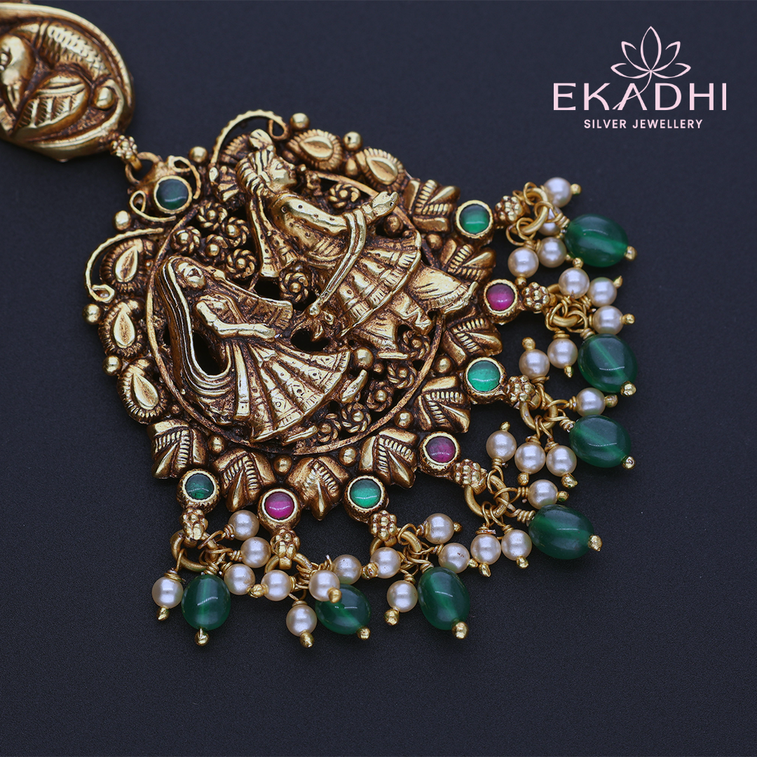 HJ12344 – Bridal Nakshi Maang Tikka