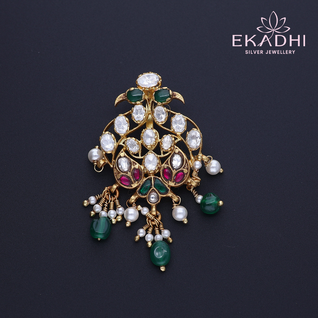 HJ12379 – White Stones & Green Drops Pendant