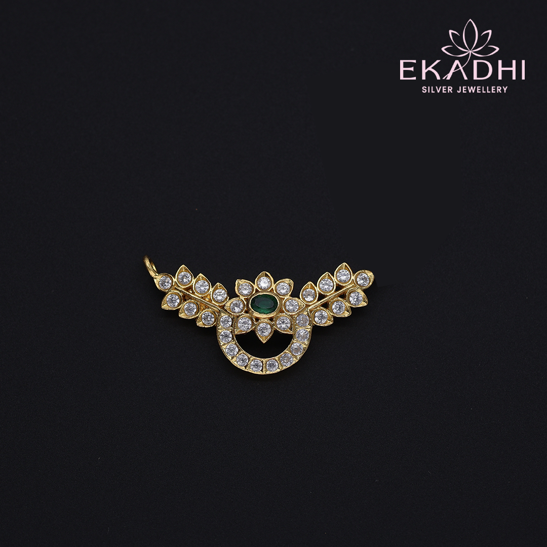 HJ12638 - CZ Black Bead Pendant