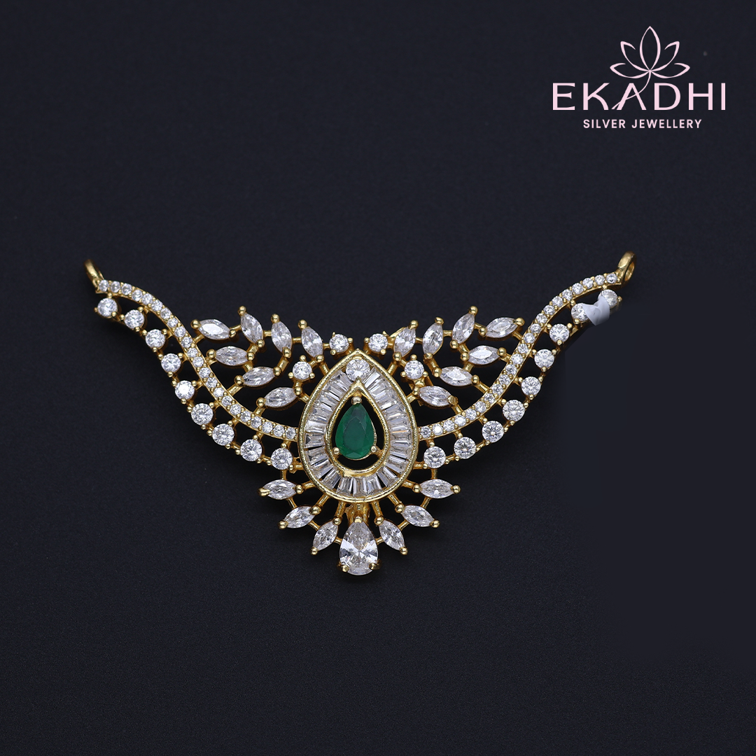 HJ12669 - CZ Black Bead Pendant