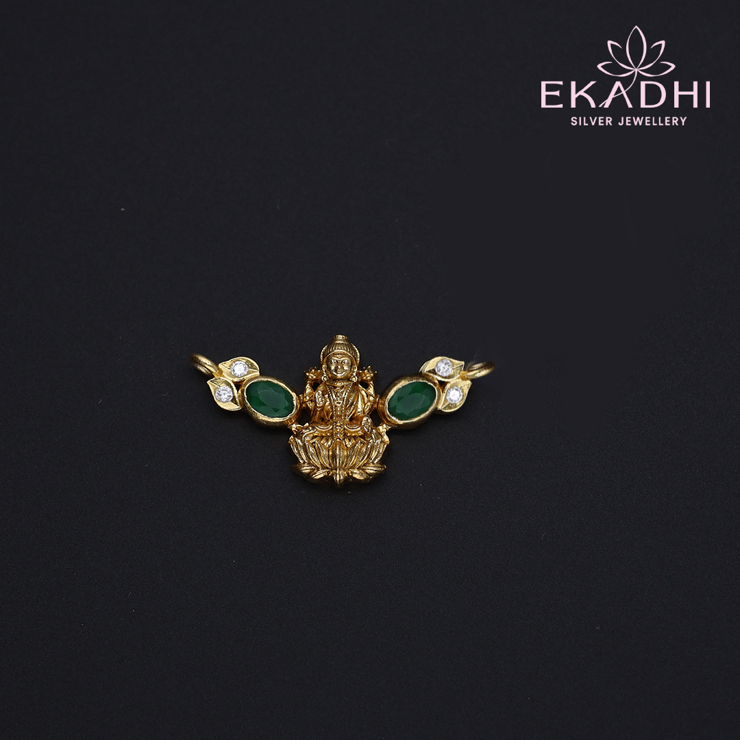 HJ12880 -Nakshi Black Bead Pendant