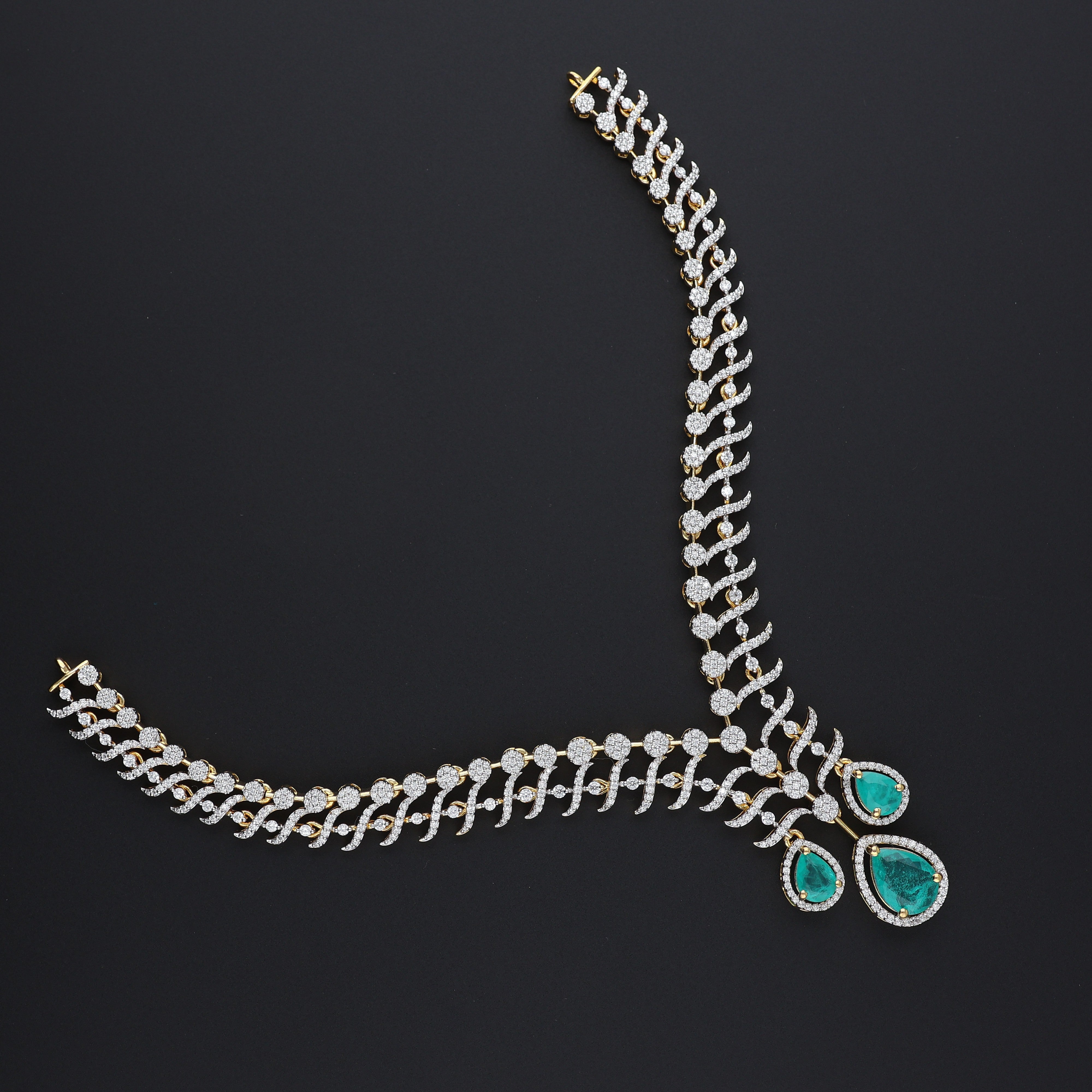 HJ12964 – Premium CZ Necklace in Modern Style with Green Stones