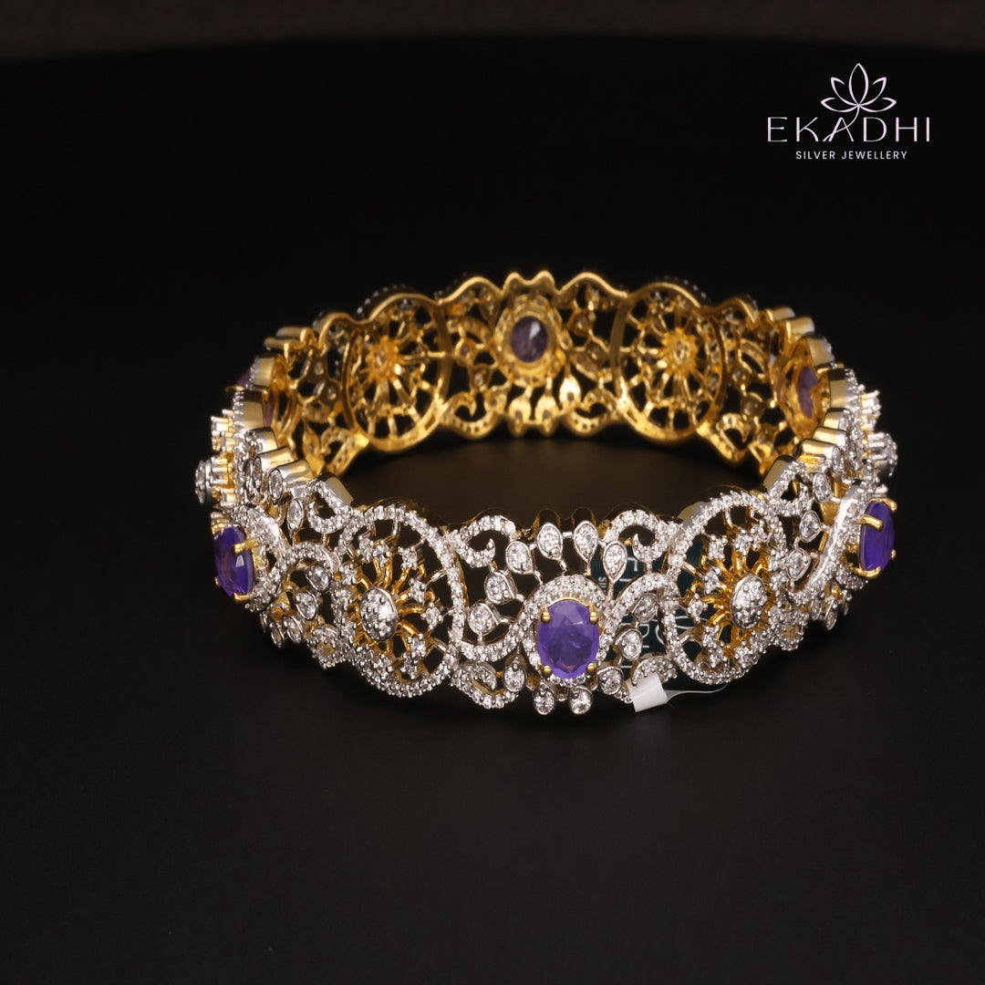 HJ13072 - Premium CZ Stone Silver Bangle