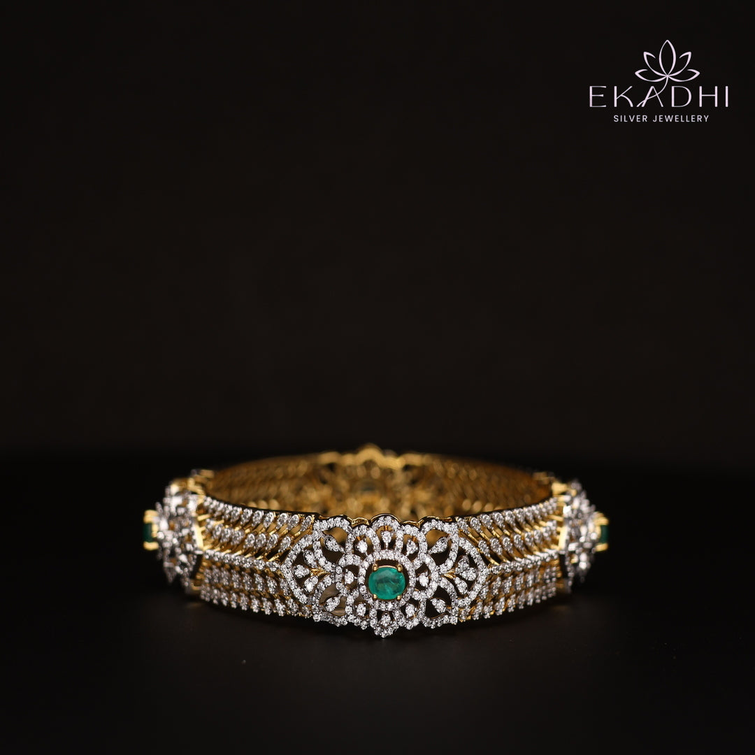 HJ13076 -  Premium CZ Stone Silver Bangle