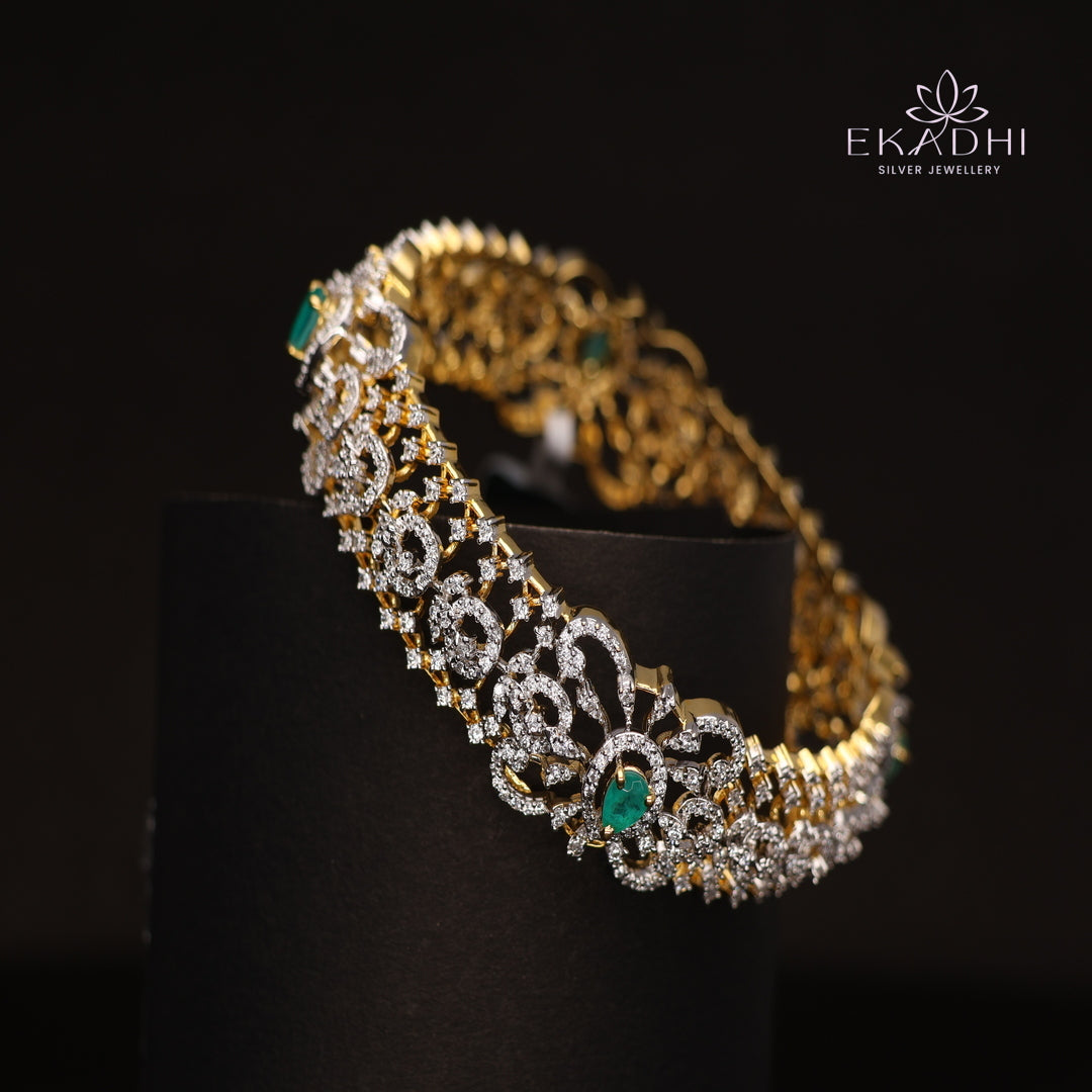 HJ13079 - Premium CZ Stone Silver Bangle