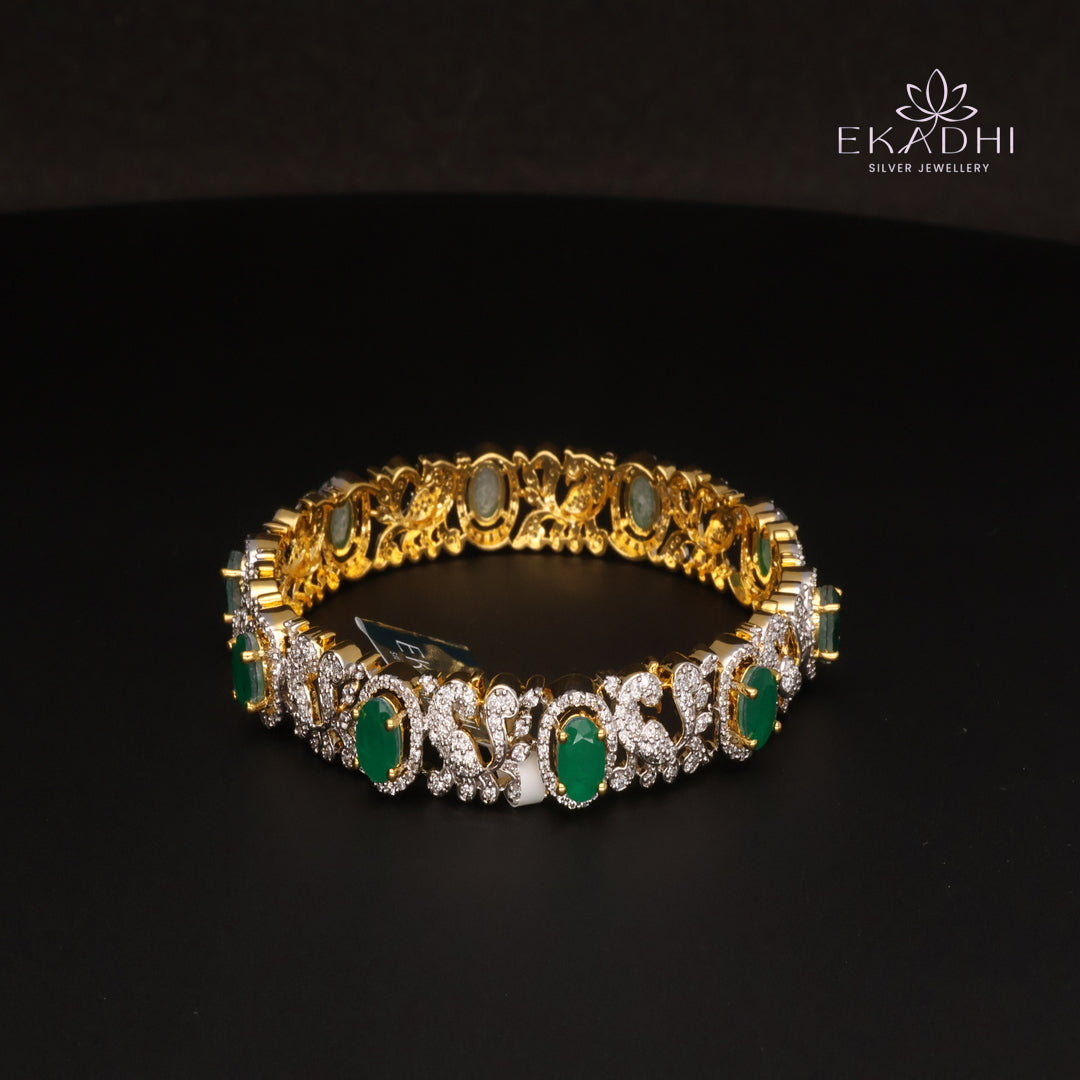 HJ13095 - Premium CZ Stone Silver Bangle