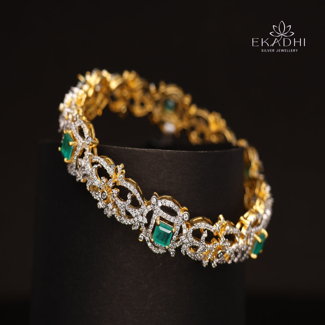 HJ13101 - Premium CZ Stone Silver Bangle