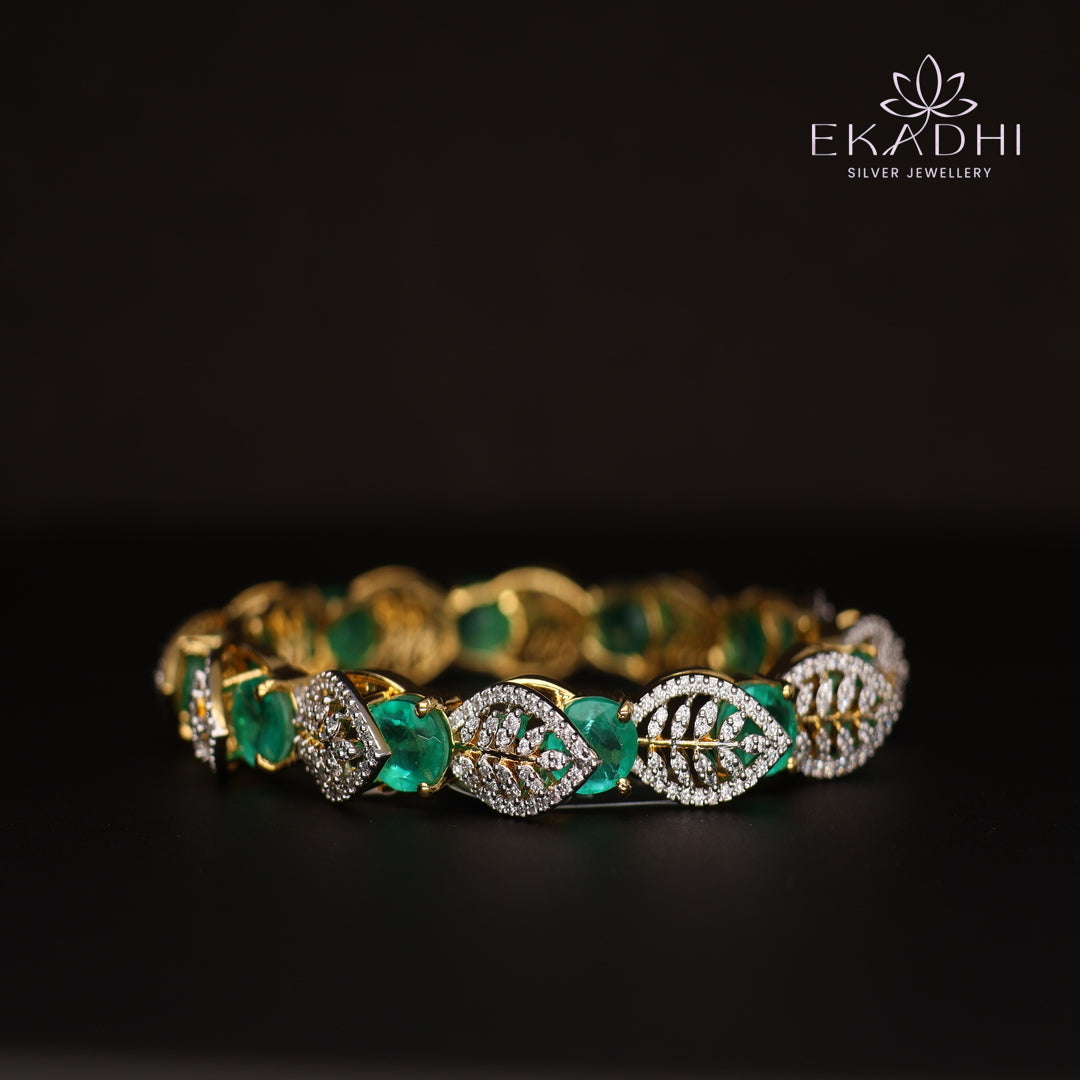 HJ13103 -  Premium CZ Stone Silver Bangle