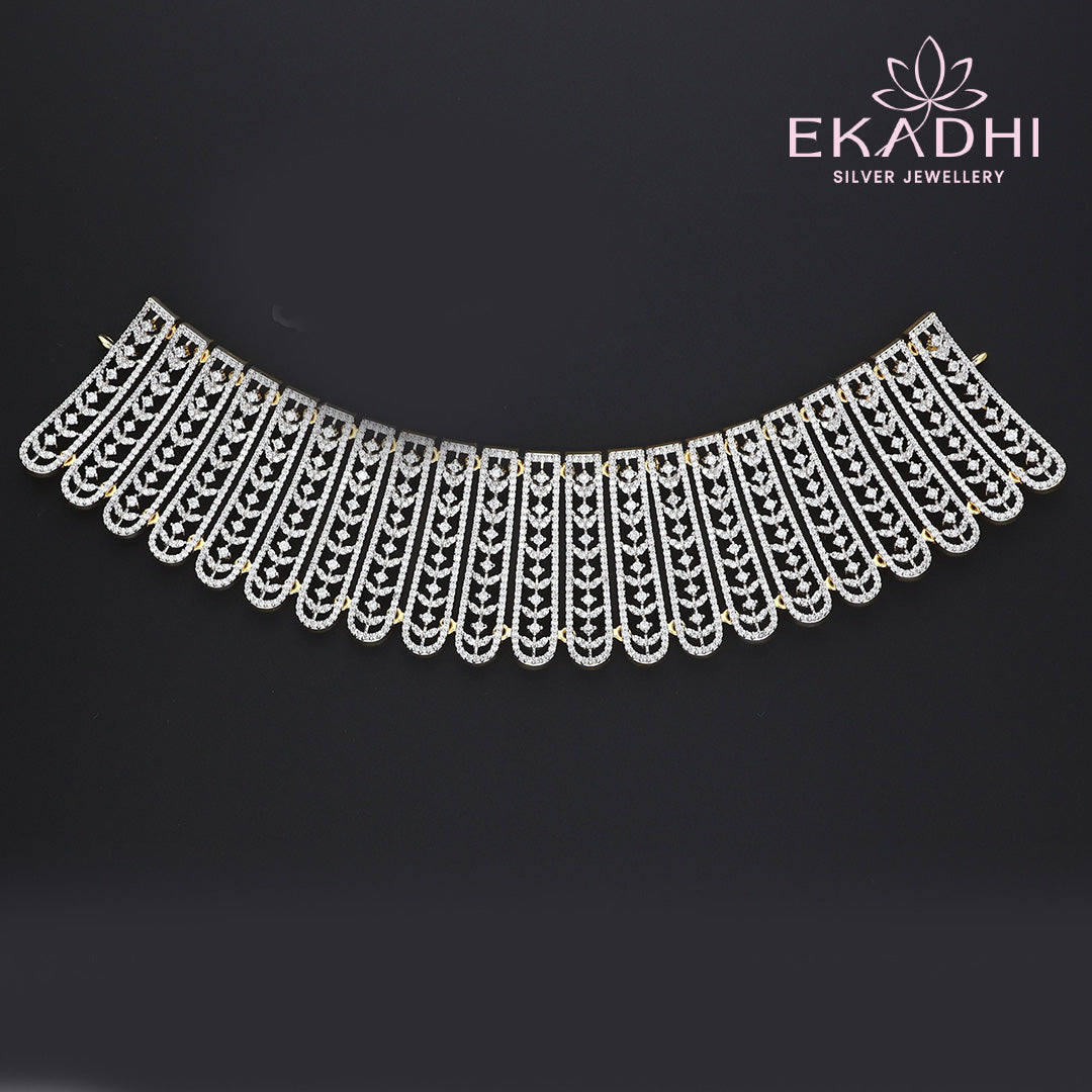 HJ13152 – Statement CZ Choker in Bold Design