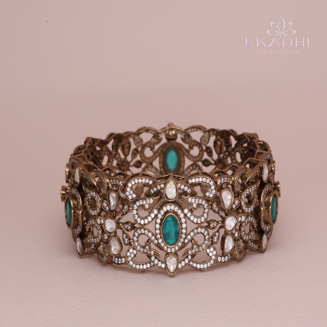 HJ13209 -  Victorian Silver Bangle with Antique Finish