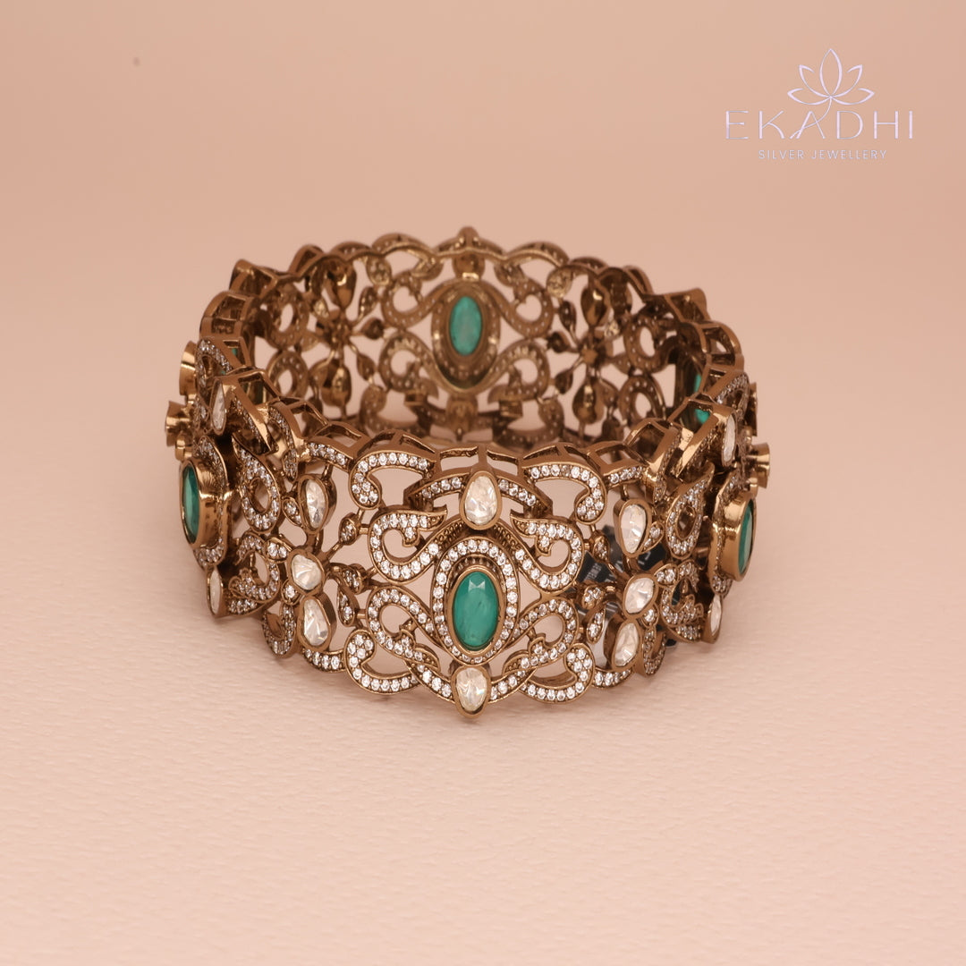 HJ13210 -  Victorian Silver Bangle with Antique Finish