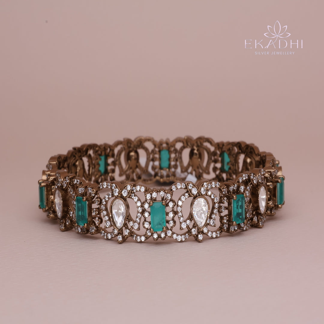 HJ13221 -  Victorian Silver Bangle with Antique Finish