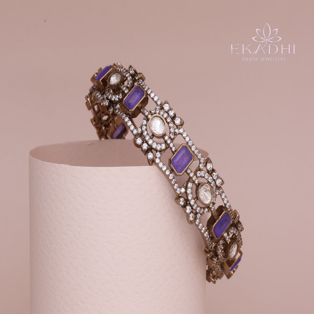 HJ13231 - Victorian Silver Bangle with Antique Finish