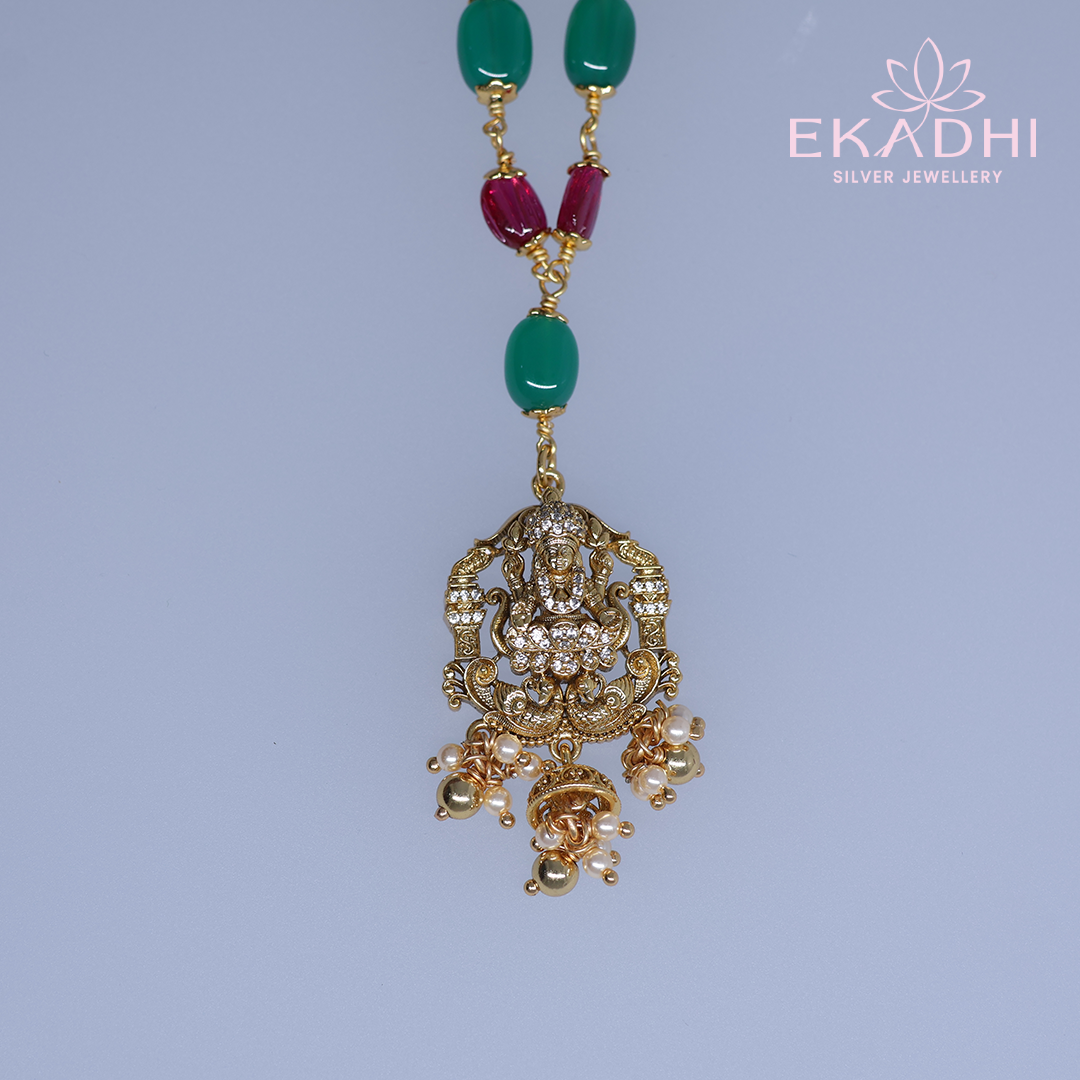 HJ13468 – Nalapusalu with Green and White Beads