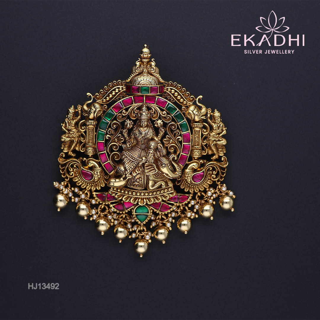 HJ13492 – Nakshi Ultra-Lightweight Pendant with Divine Temple Design
