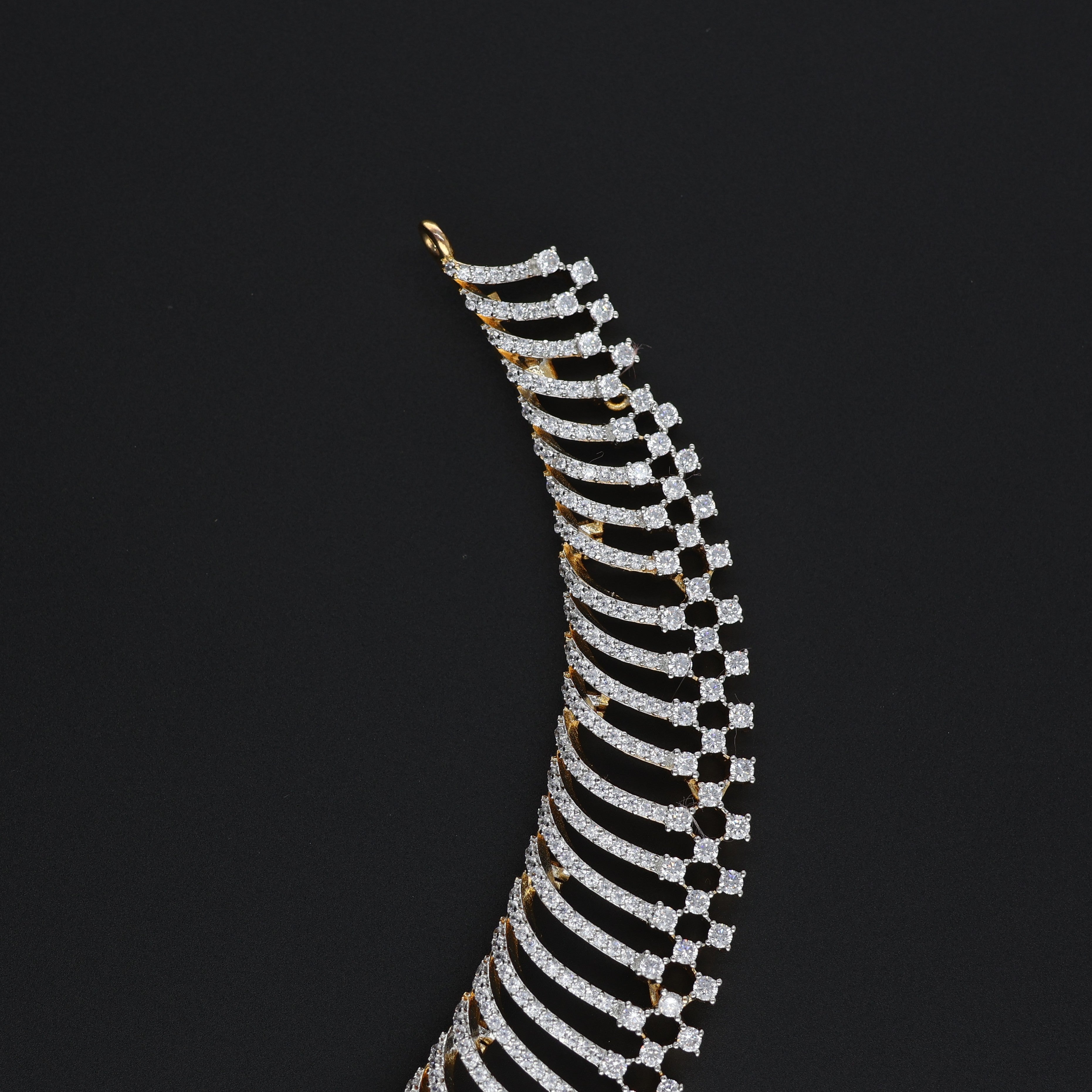 HJ13590 – Bold Statement CZ Necklace in Premium Silver