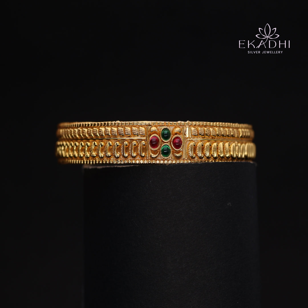 HJ14492-Traditional Nakshi Silver Bangle