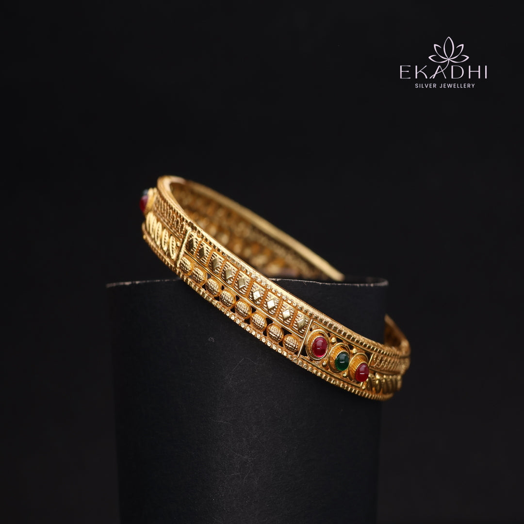 HJ14497-Traditional Nakshi Silver Bangle