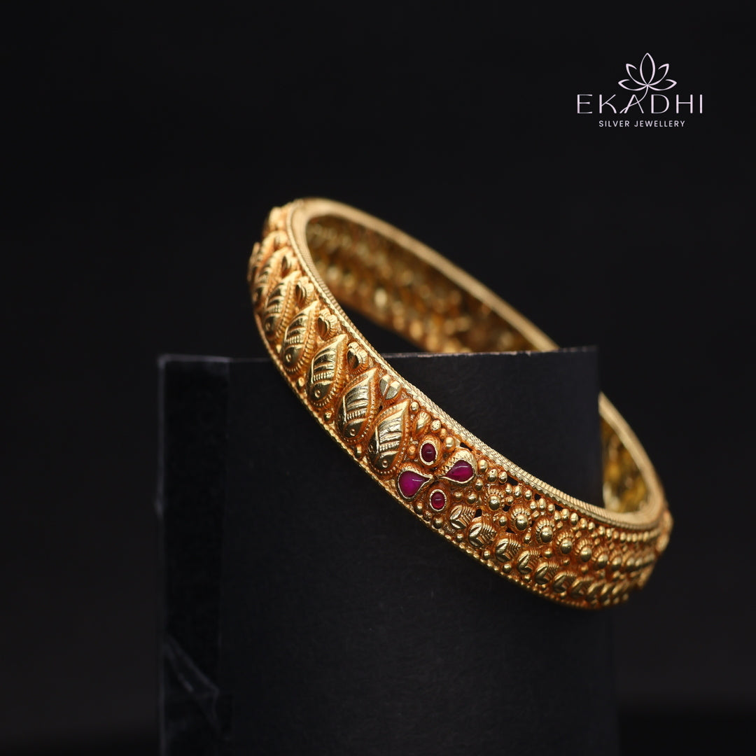 HJ14499-Traditional Nakshi Silver Bangle