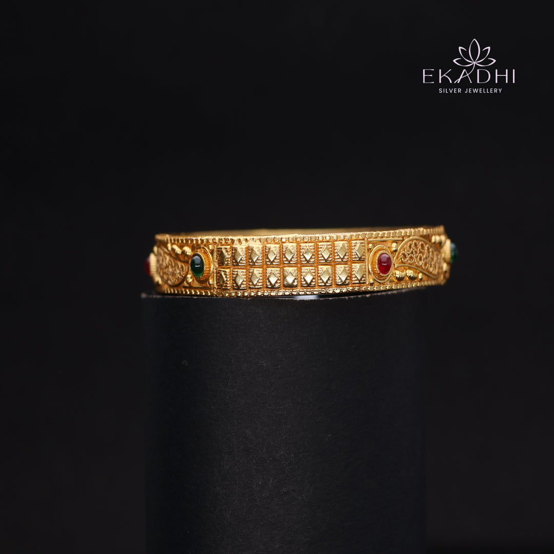 HJ14503-Traditional Nakshi Silver Bangle