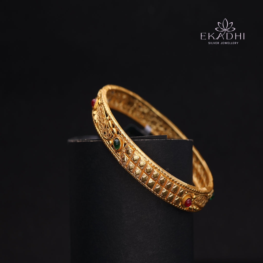 HJ14503-Traditional Nakshi Silver Bangle