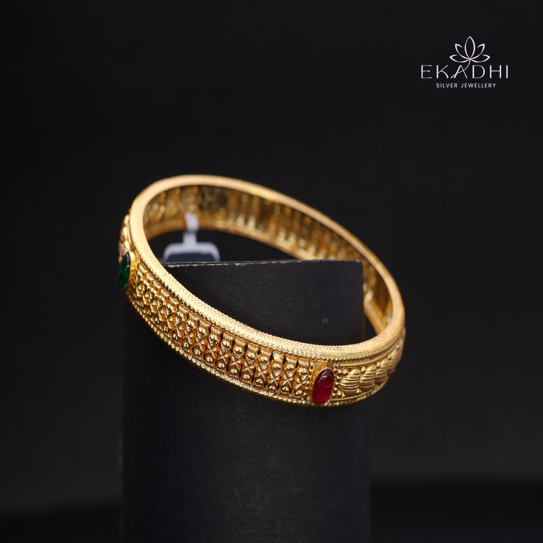 HJ14507 - Traditional Nakshi Silver Bangle