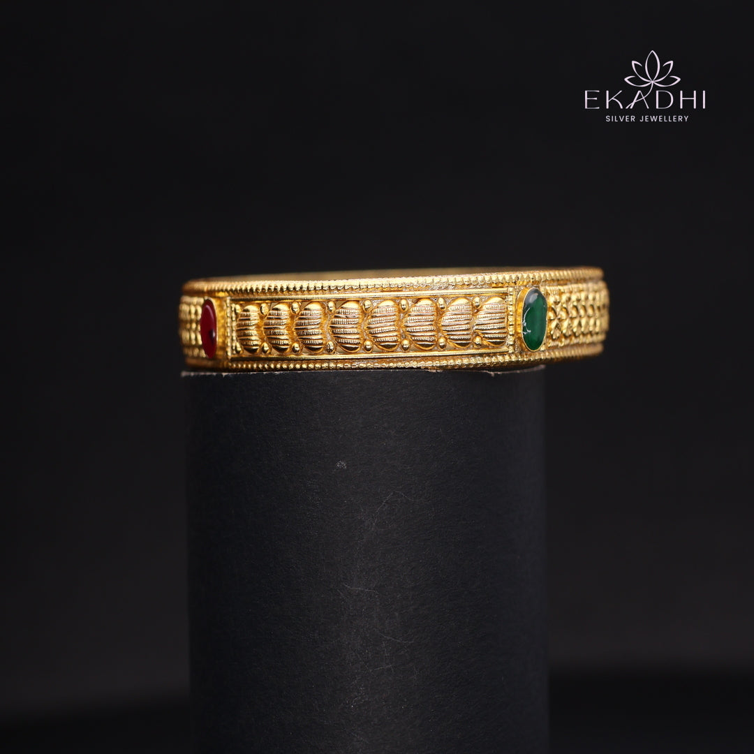 HJ14508-Traditional Nakshi Silver Bangle