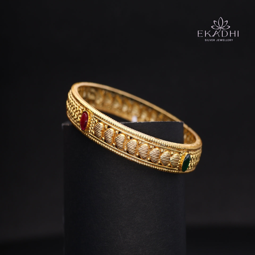 HJ14508-Traditional Nakshi Silver Bangle