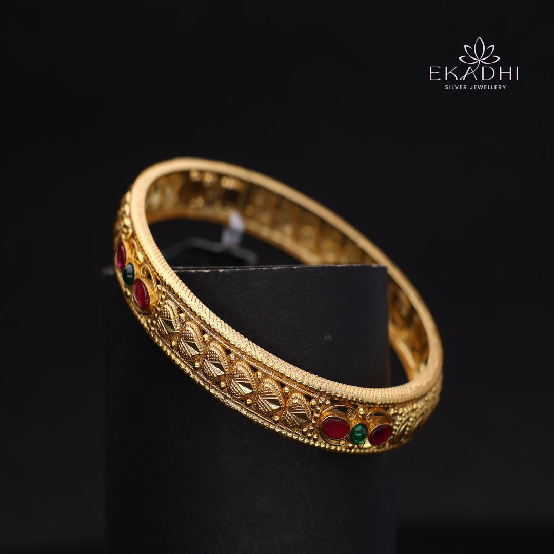 HJ14509-Traditional Nakshi Silver Bangle