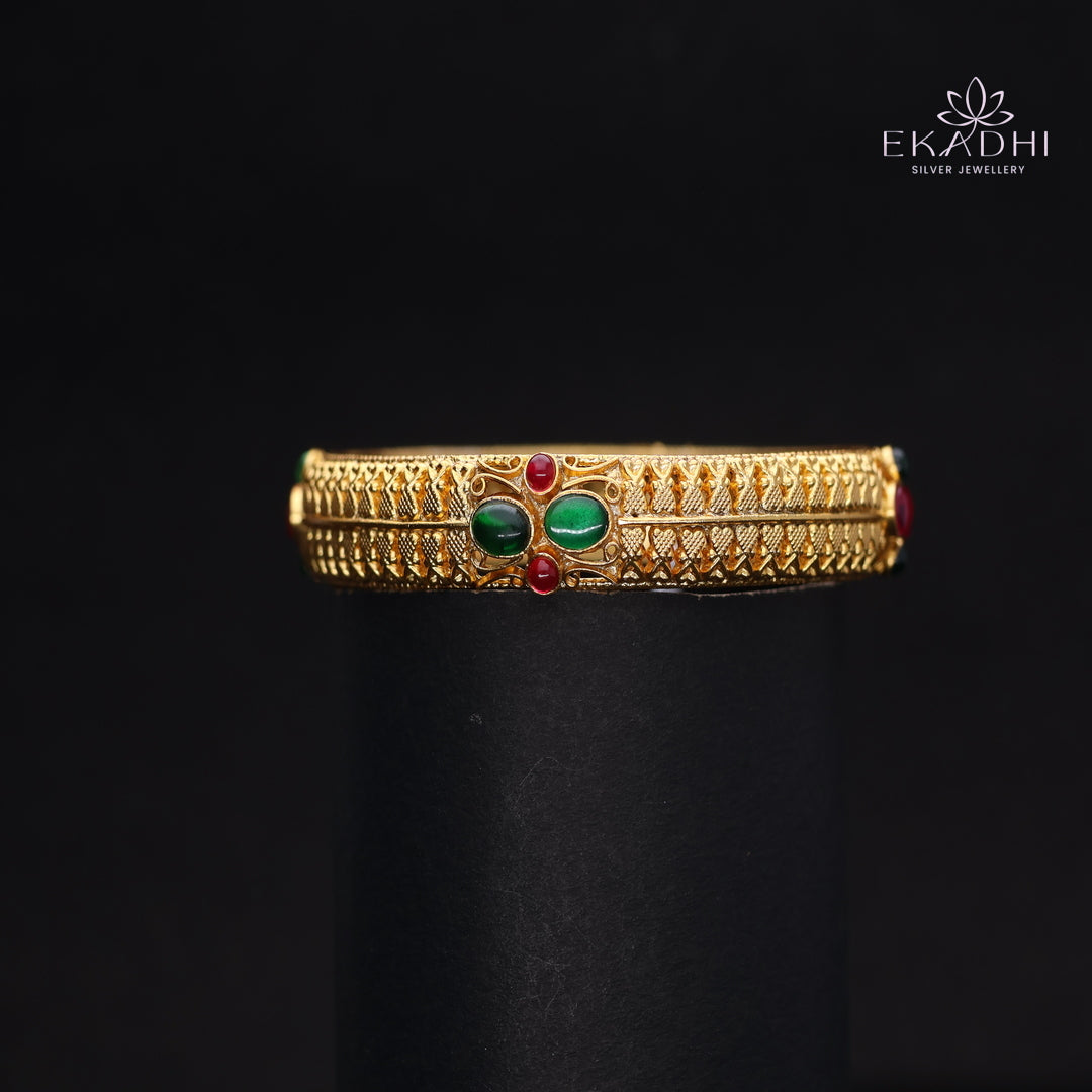 HJ14513-Traditional Nakshi Silver Bangle