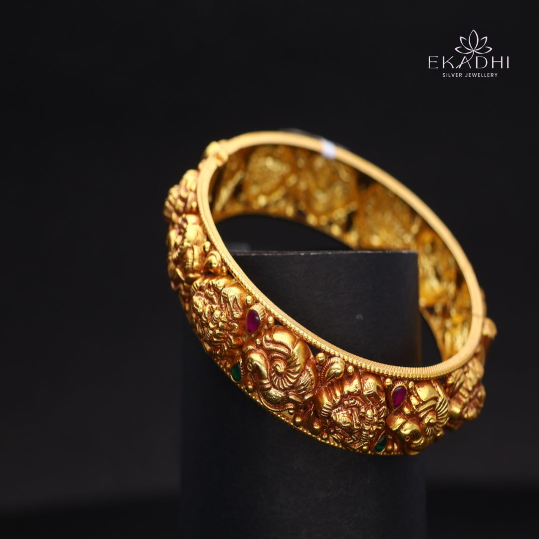 HJ14519-Traditional Nakshi Silver Bangle