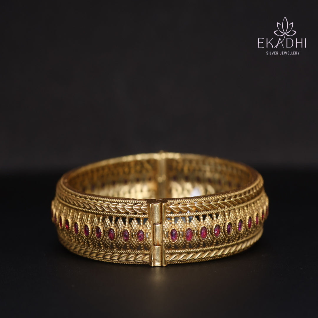 HJ15360-Traditional Nakshi Silver Bangle