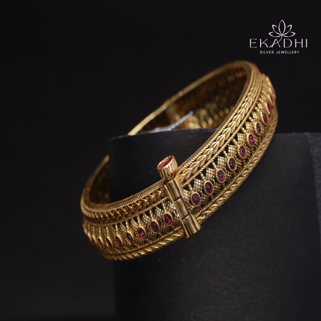 HJ15361- Traditional Nakshi Silver Bangle