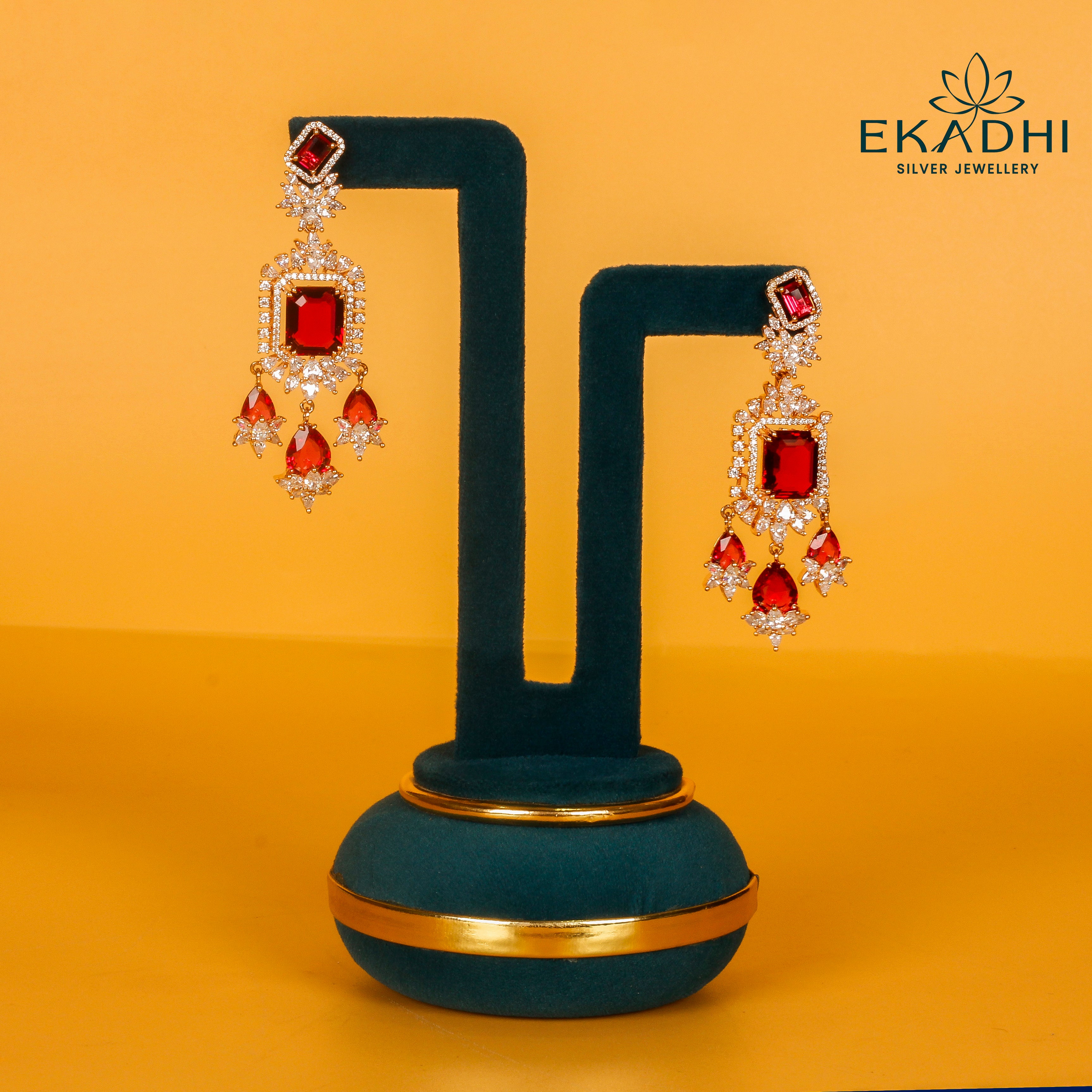 HJ2333 - CZ EARRING