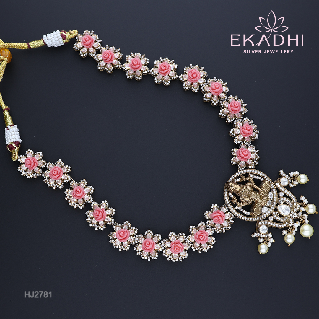 HJ2781 – Victorian Temple-Inspired Necklace with Pink Blooms