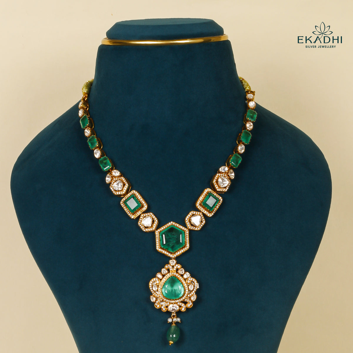 HJ30188 - MOISSANITE NECKLACE