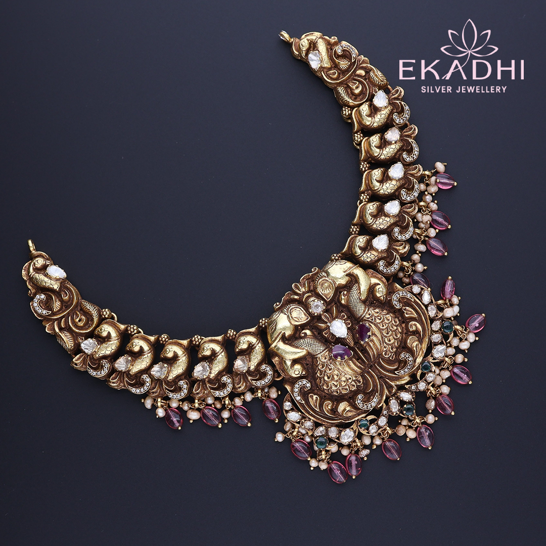 HJ3176 – Nakshi Mossanite Necklace